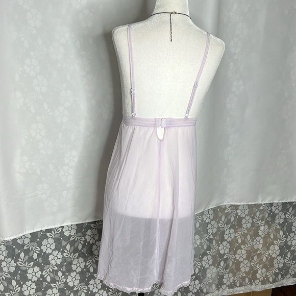 La Vie En Rose  Lilac semi sheer slip negligee - Picture 2 of 7